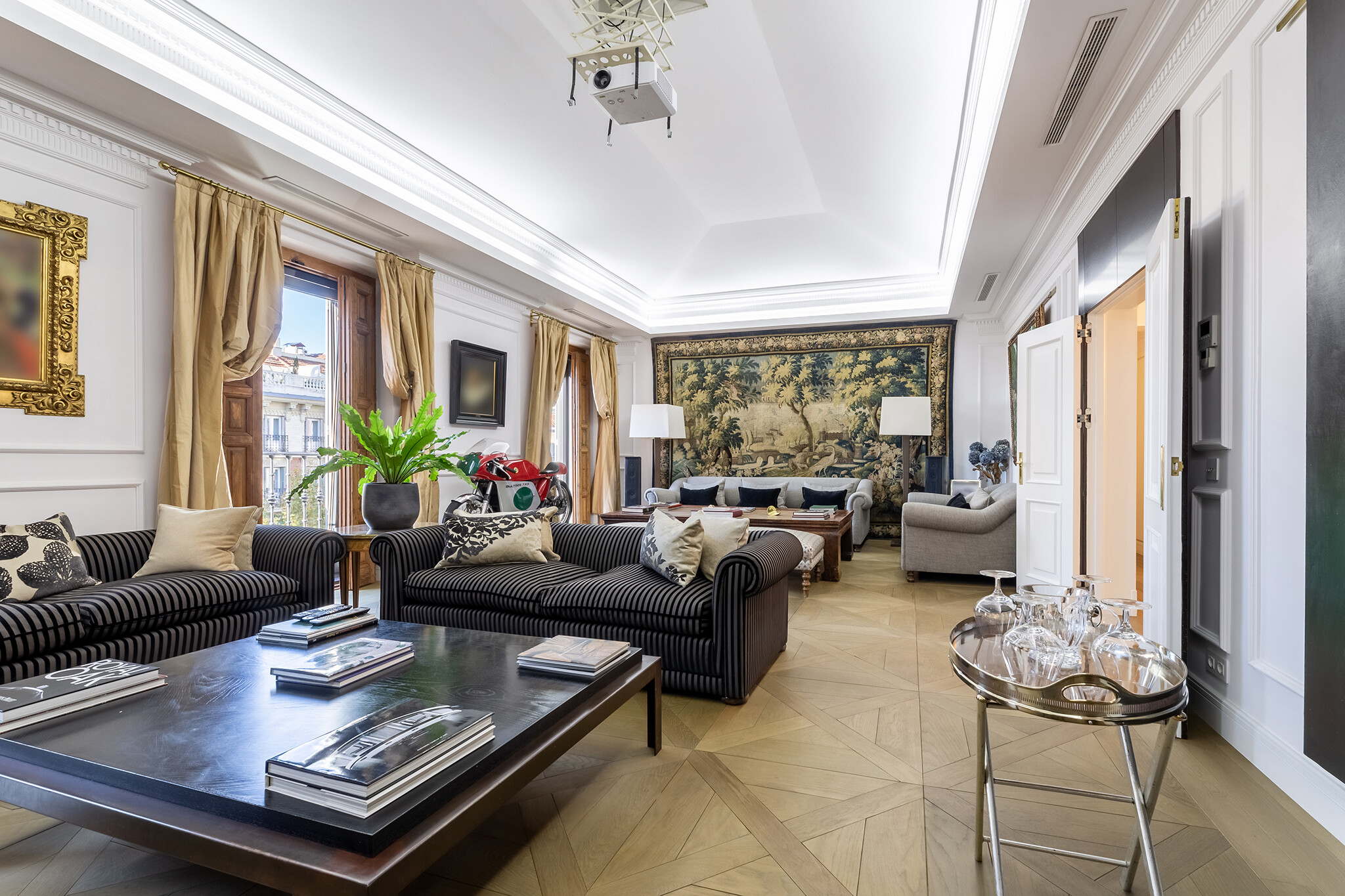 Bourgeois penthouse in the heart of Justicia