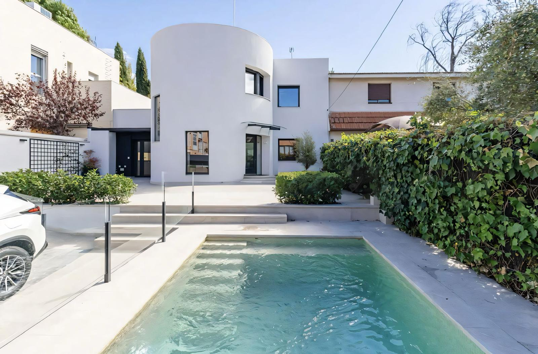 Townhouse in the center of Aravaca