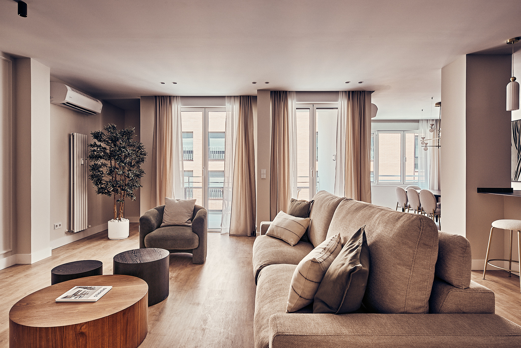 Classic 3-bed penthouse with terrace in Lista, Salamanca