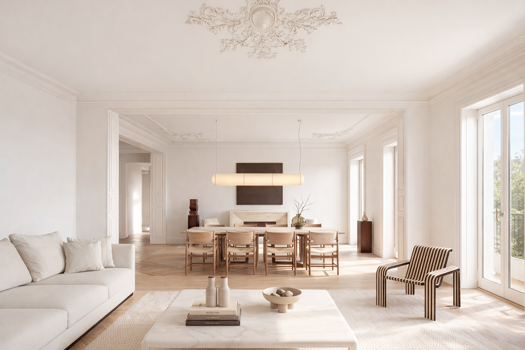 Historic apartment with 8 balconies for renovation in Recoletos