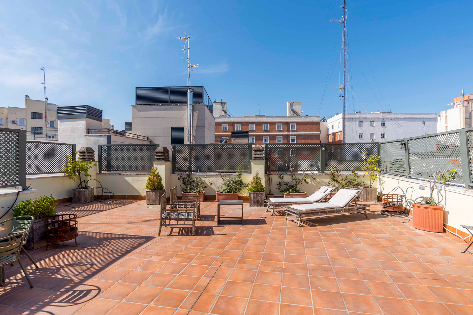 Ático de 3 dormitorios con terraza en El Viso, Chamartín