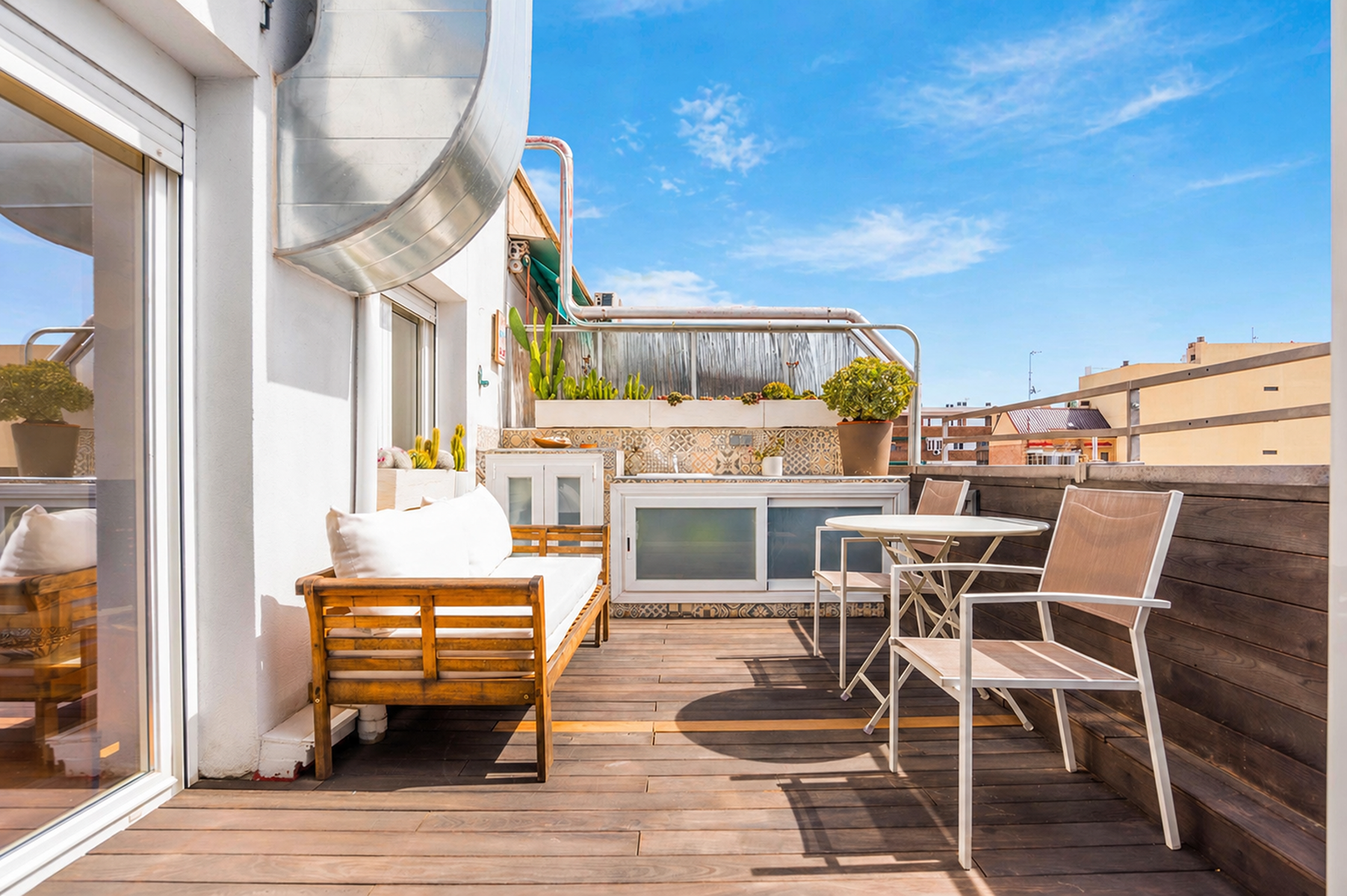 Ático de 2 dormitorios con terraza en Guindalera, Salamanca
