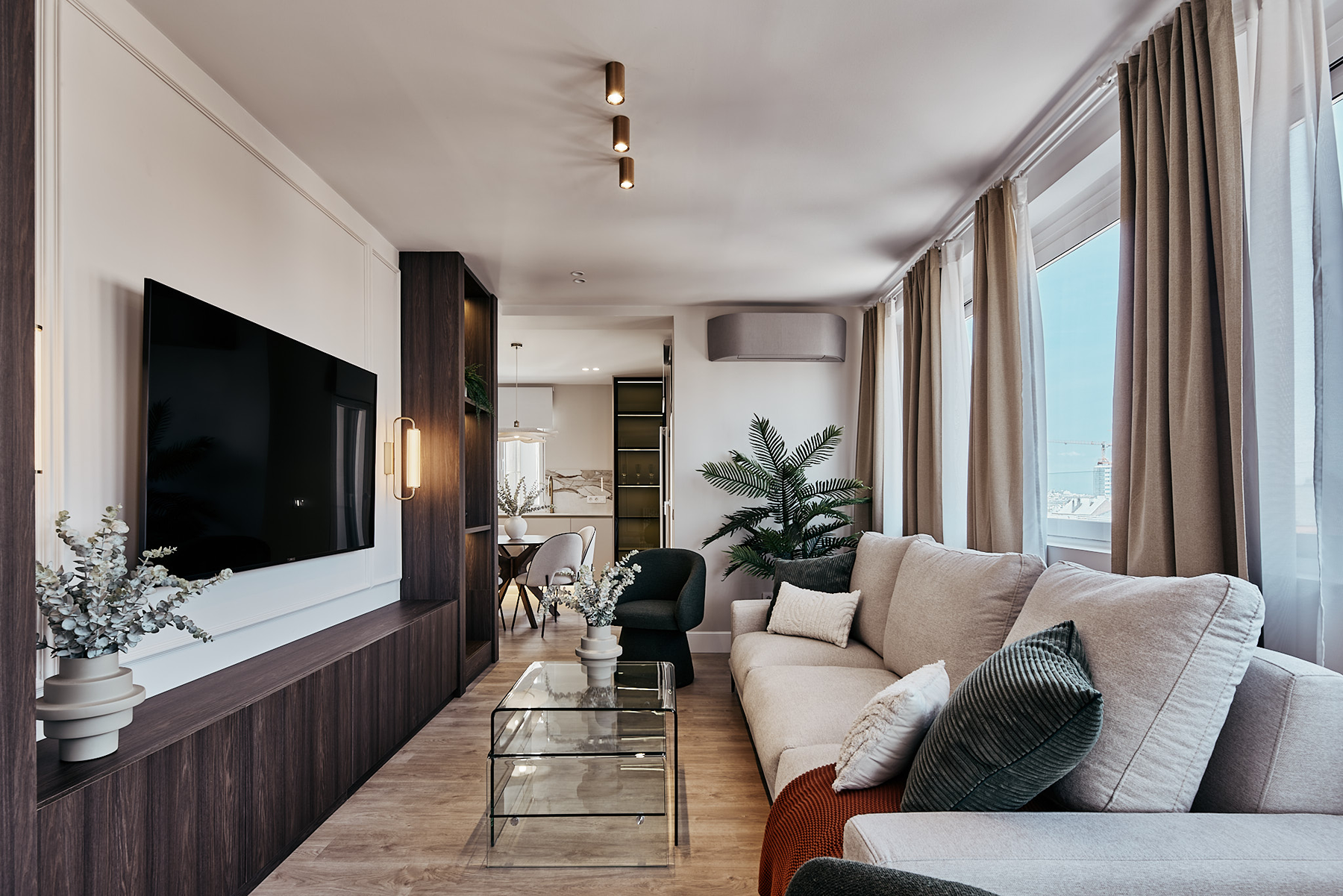 Refurbished flat with terraces in Barrio Salamanca, Madrid