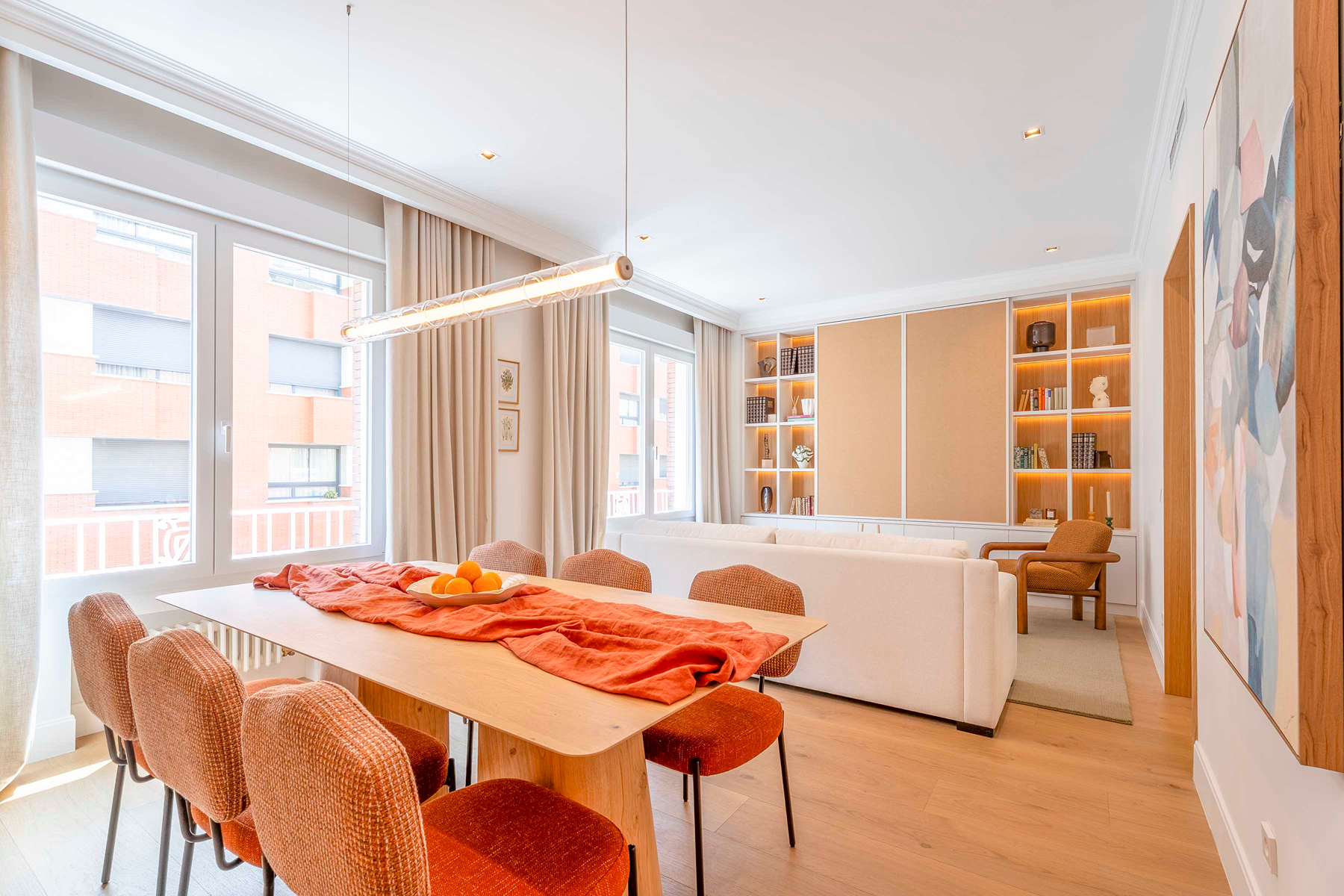 Renovated 3-bedroom flat next to Retiro