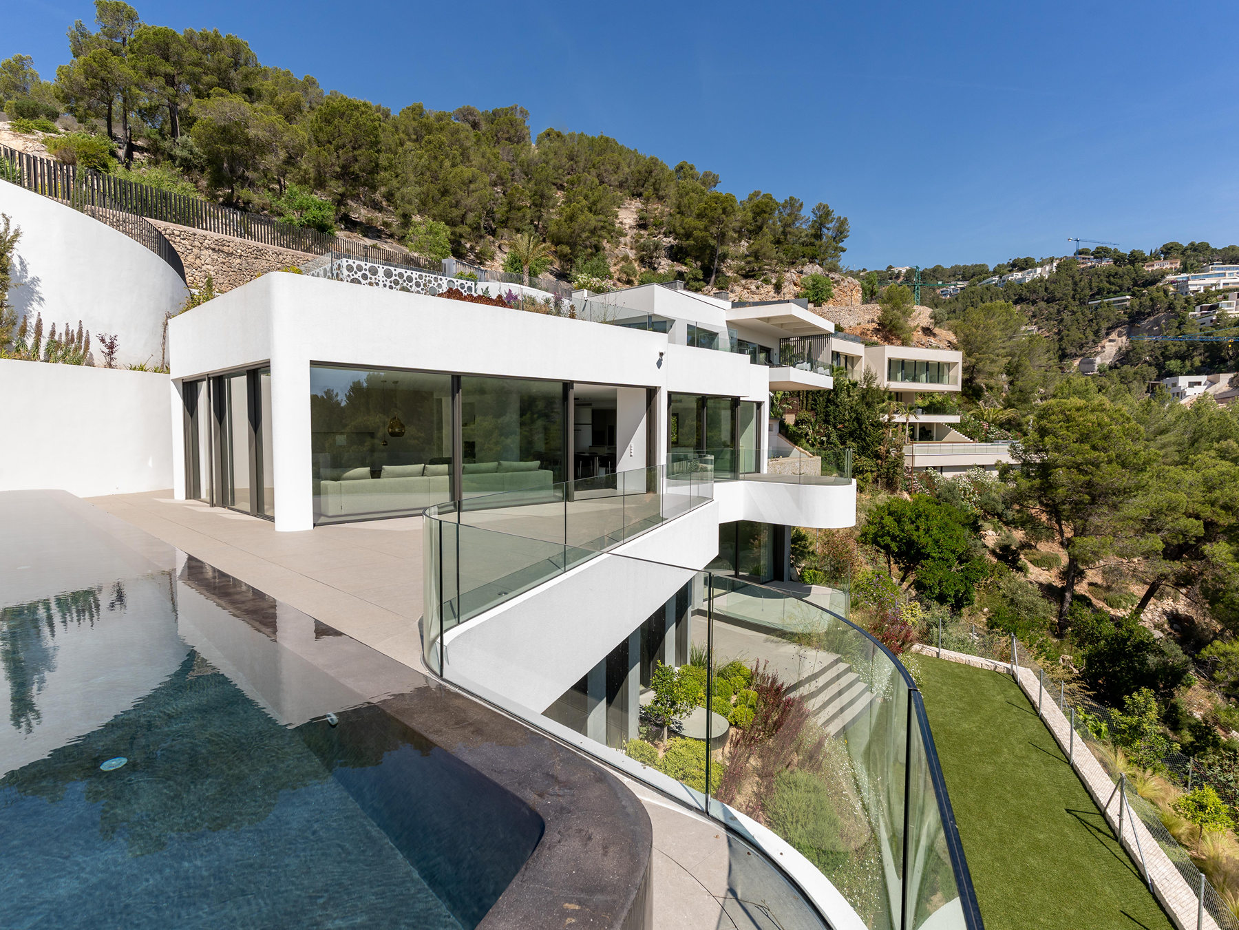 Villa with pool and panoramic views in Son Vida